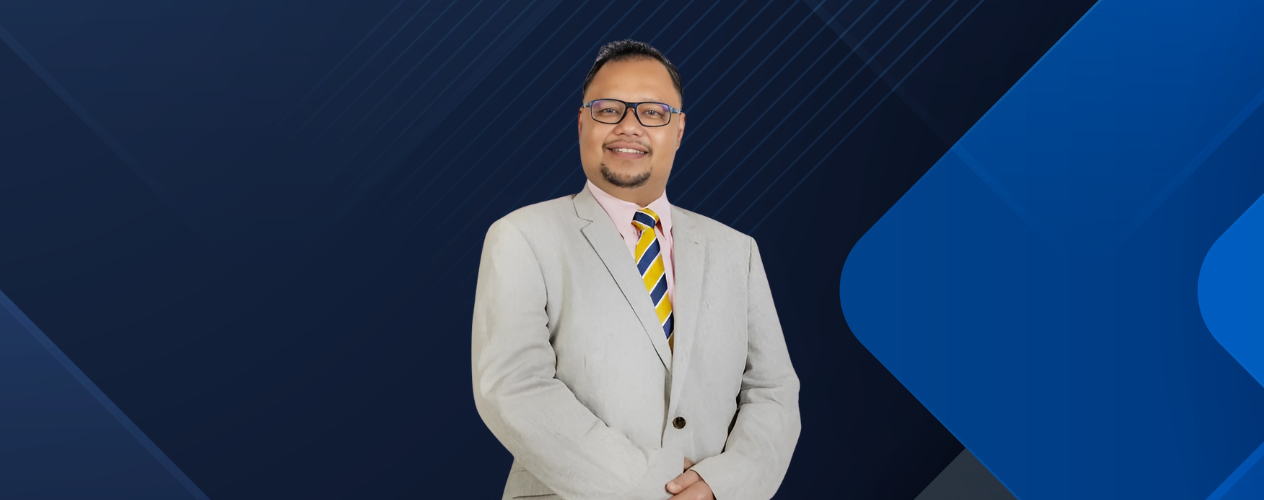 01 Ahmad Razreehan Mohamed